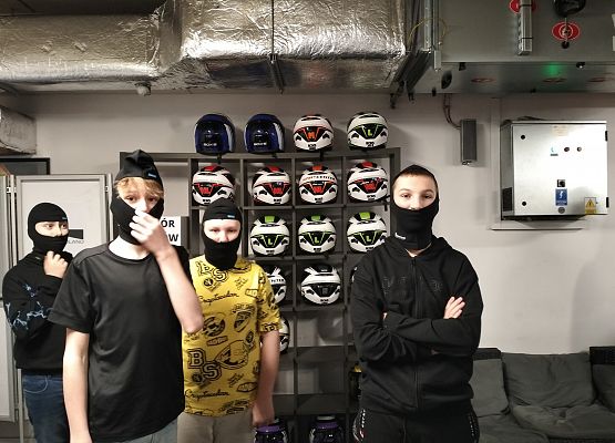 Wspólna wycieczka klas 7a i 8a grafika