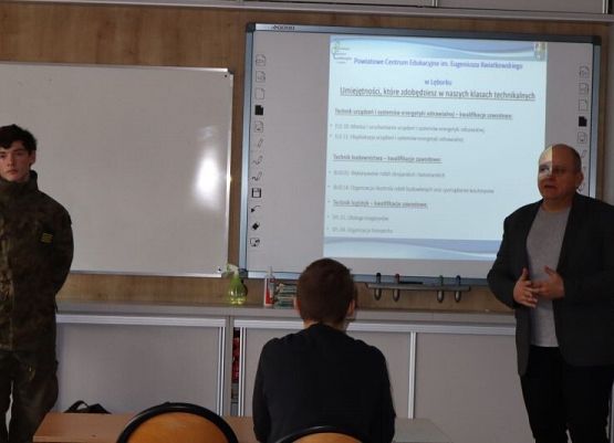 Powiatowe Centrum Edukacyjne w programie "Otwarta firma" grafika