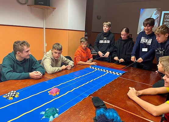 Klasa 7c z wizytą w lęborskim szpitalu grafika