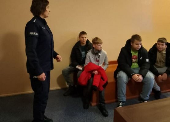 Jak zostać policjantem? Spotkanie w ramach "Otwartej firmy" grafika