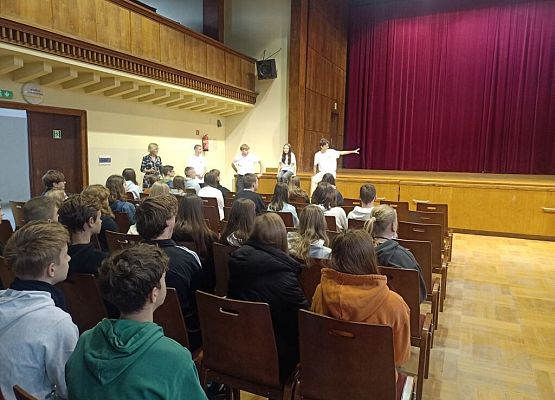 Z wizytą w II Liceum Ogólnokształcącym w Lęborku grafika