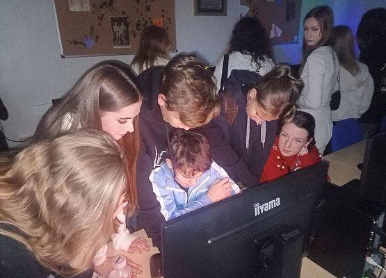  Upiorna Nerd Night w LO 1 grafika