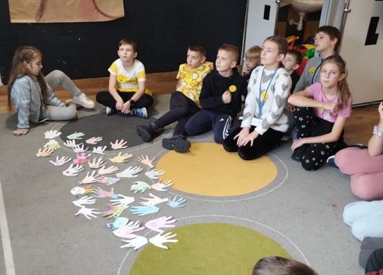 21 listopada - Światowy Dzień Życzliwości grafika