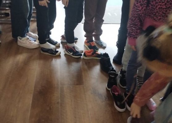 Święty Andrzej Ci ukaże, co Ci los przyniesie w darze - andrzejki w klasach 1-3 i w szkolnej świetlicy grafika