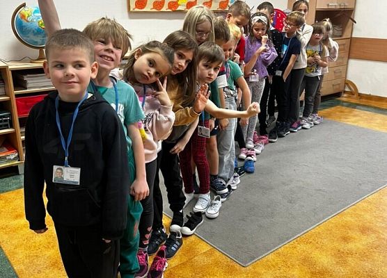 Święty Andrzej Ci ukaże, co Ci los przyniesie w darze - andrzejki w klasach 1-3 i w szkolnej świetlicy grafika