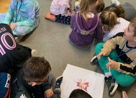 Godzina dla Młodych Głów grafika