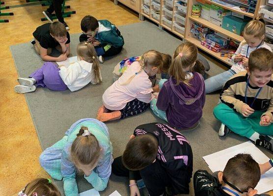 Godzina dla Młodych Głów grafika