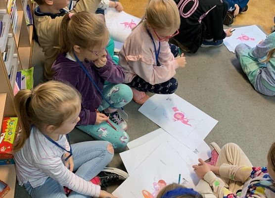 Godzina dla Młodych Głów grafika