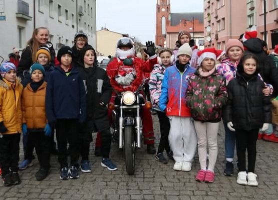 Biegi mikołajkowe grafika