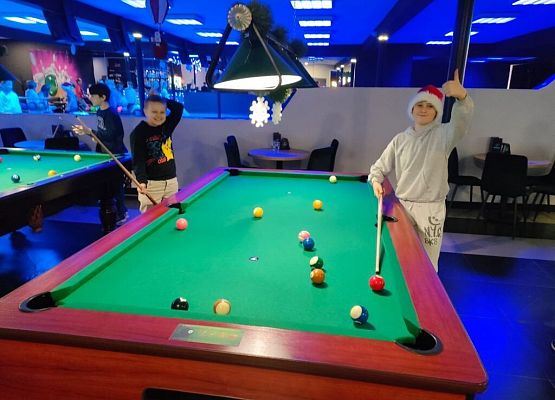 Mikołajki w lęborskiej kręgielni grafika