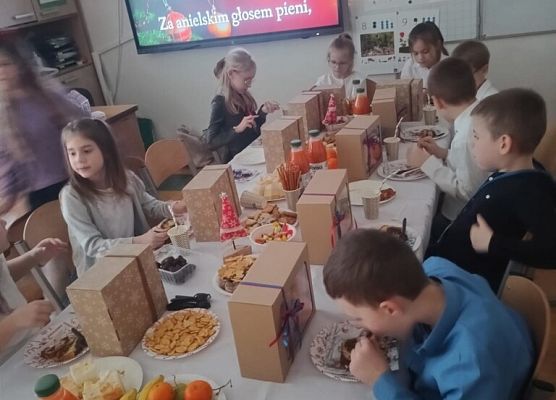 Coraz bliżej święta grafika