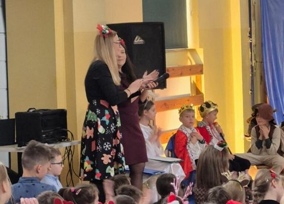 Festiwal świąteczny klas I-III grafika