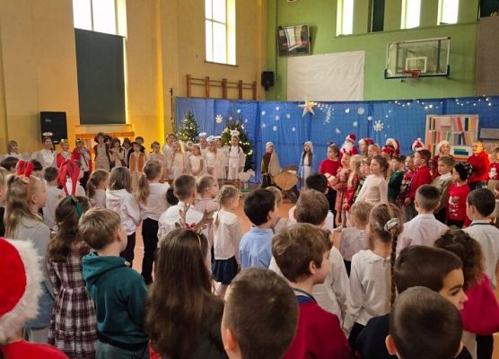 Festiwal świąteczny klas I-III grafika