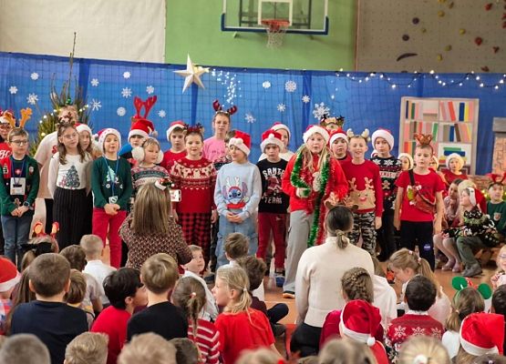 Festiwal świąteczny klas I-III grafika