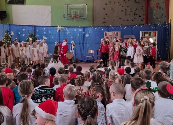 Festiwal świąteczny klas I-III grafika