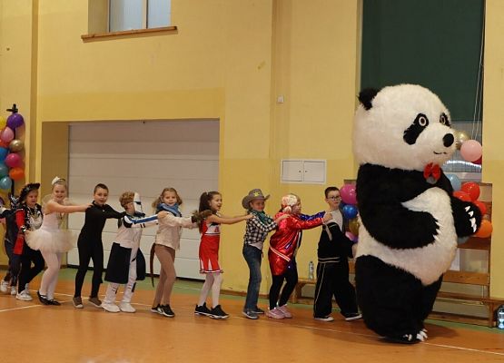 Bal karnawałowy grafika