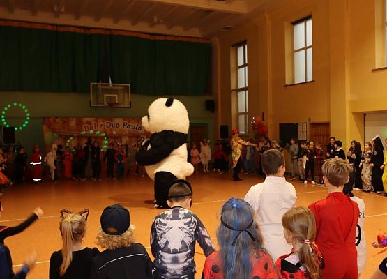 Bal karnawałowy grafika