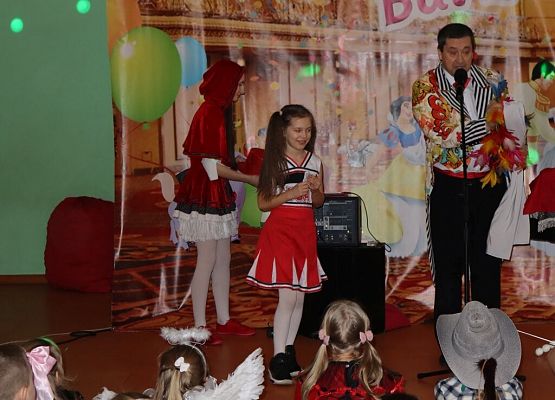 Bal karnawałowy grafika