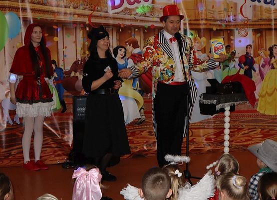 Bal karnawałowy grafika