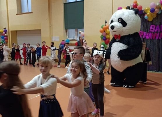 Bal karnawałowy grafika