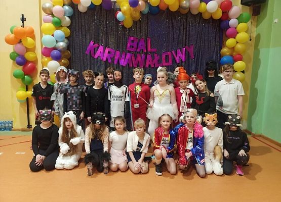 Bal karnawałowy grafika