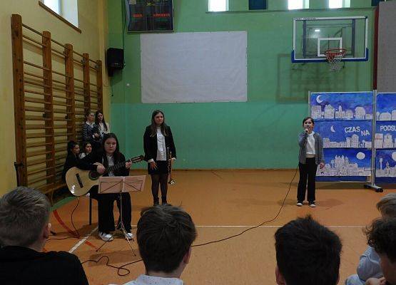 Podsumowania nadszedł czas grafika