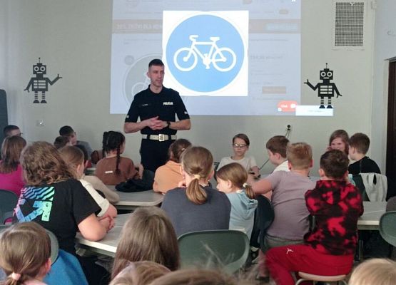 Karta rowerowa dla uczniów klasy IV – spotkanie z naczelnikiem drogówki grafika