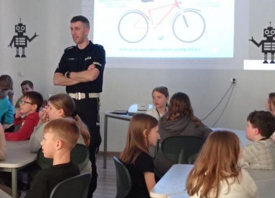 Karta rowerowa dla uczniów klasy IV – spotkanie z naczelnikiem drogówki grafika