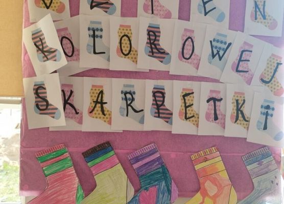 Dzień Kolorowej Skarpetki w świetlicy grafika