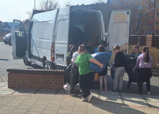 Podsumowanie zbiórki darów dla Schroniska "Bajer" w Małoszycach grafika