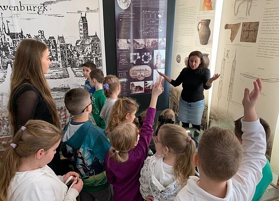 1d na lekcji w Muzem grafika