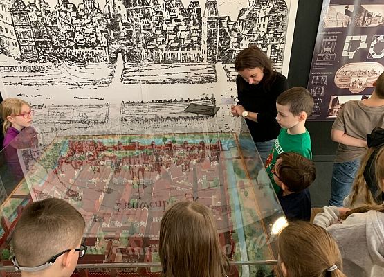 1d na lekcji w Muzem grafika