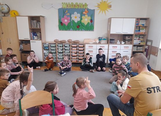 Pierwsza pomoc w klasach 1-3 grafika