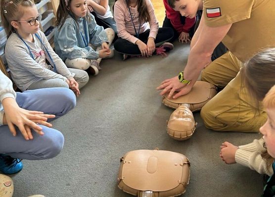 Pierwsza pomoc w klasach 1-3 grafika