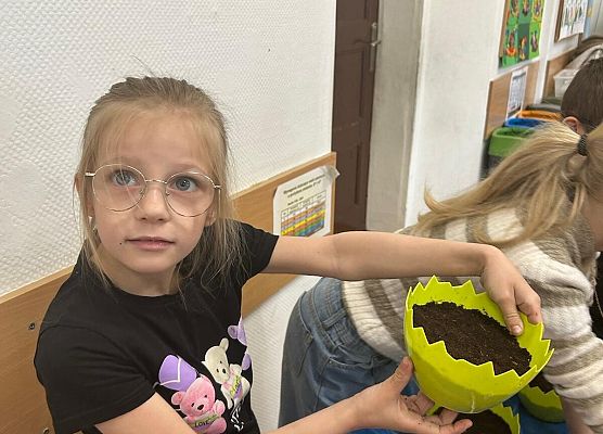 Wiosna u pierwszaków grafika