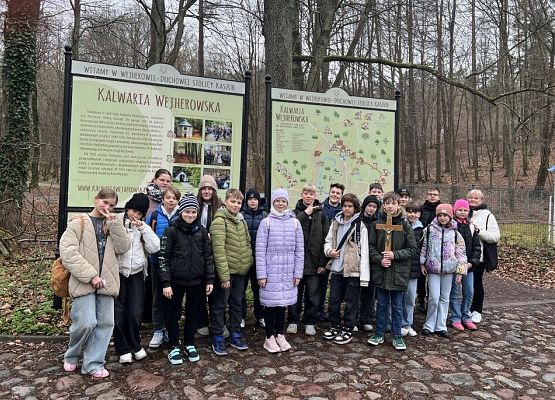 Wielkopostna zaduma na Drodze Krzyżowej grafika