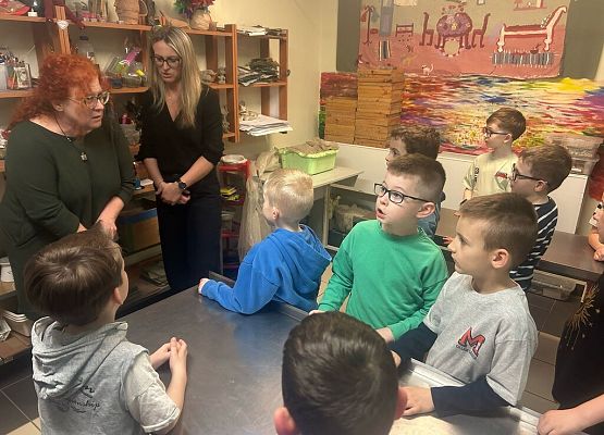 Zające z gliny grafika