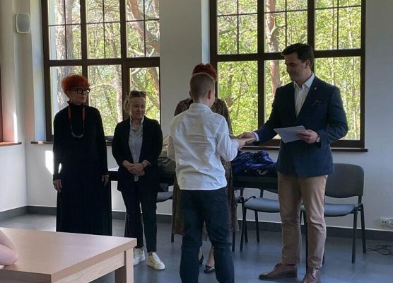 Konkurs wiedzy o zamkach gotyckich grafika