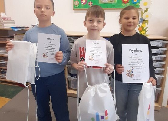 Szkolny Konkurs Matematyczny dla klas 3 grafika