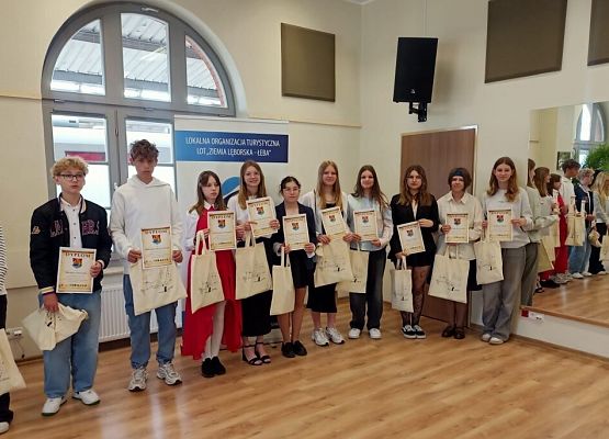 Nagrodzone utwory  w kolejnej edycji konkursu „Legendy Błękitnej Krainy” grafika