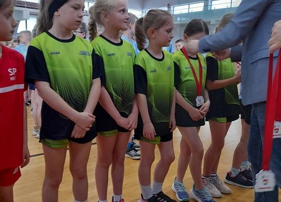 „Kto z nas lepiej i prędzej” grafika