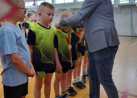 „Kto z nas lepiej i prędzej” grafika