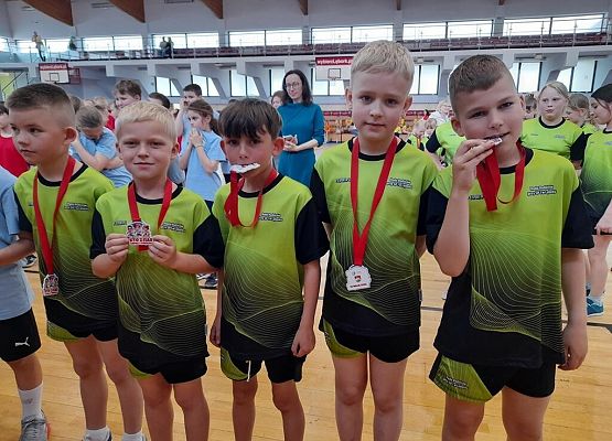 „Kto z nas lepiej i prędzej” grafika