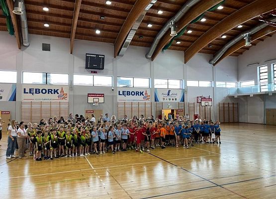 „Kto z nas lepiej i prędzej” grafika