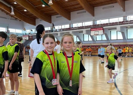 „Kto z nas lepiej i prędzej” grafika