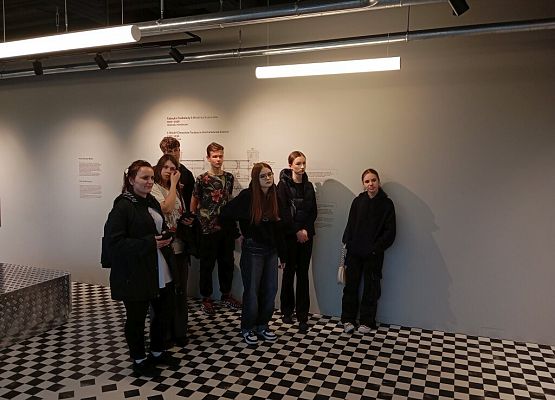 Wycieczka klasy VIII B grafika