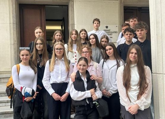 Wycieczka klasy VIII B grafika