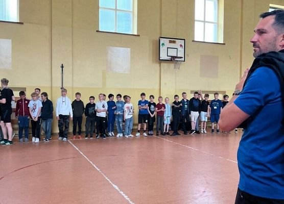 Aktywna przerwa 4 czerwca 2025r. grafika