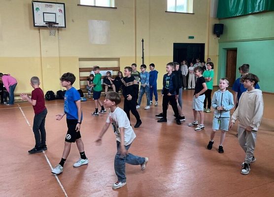 Aktywna przerwa 4 czerwca 2025r. grafika