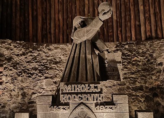 Wawel, sól i rollercoastery grafika